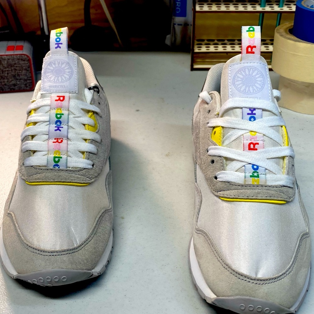 Soulcycle x Reebok Women's Rainbow🌈Pride Sneaker Shoes Size:11